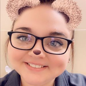 Meet your Posher, Kelli